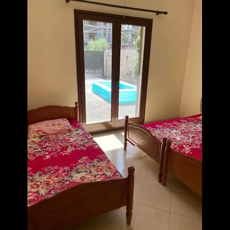 Meka Guest house *