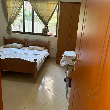 Meka Guest house *