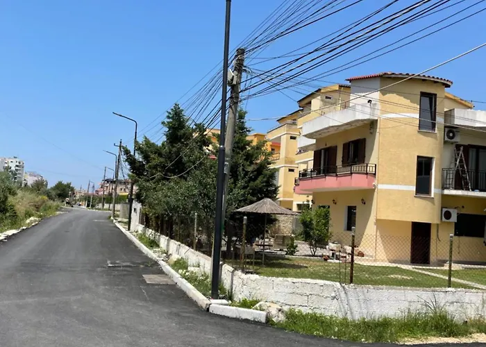 Meka Gæstehus Durrës